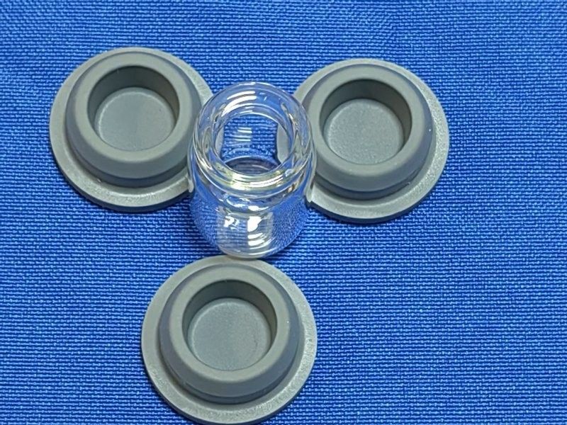 13 mm 20 mm 32 mm Halogénation lyophilisation médicale bouchons en caoutchouc butyle pour injection en verre Bouteille antibiotique