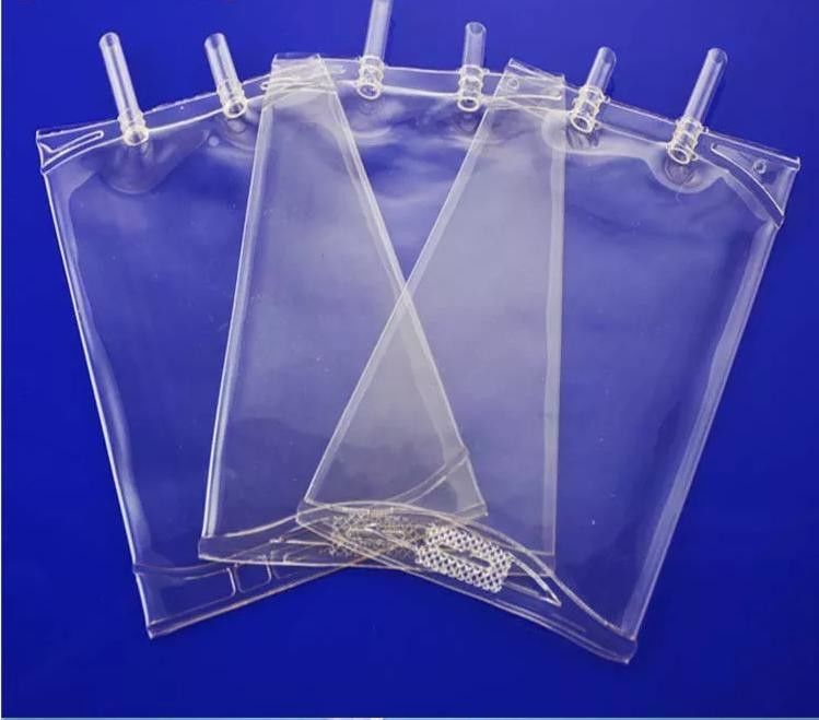 250 ml 500 ml 1000 ml sac à perfusion jetable en PVC médical stérile solution saline IV solution liquide PVC sac à perfusion