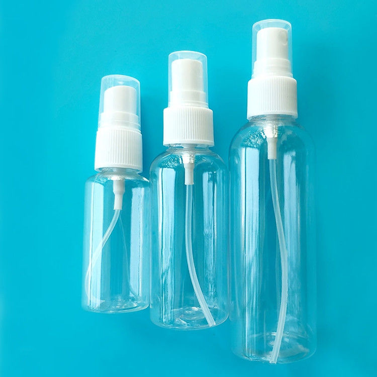 Taille de Voyage portable Bouteille de pulvérisation en plastique vide Alcool PET désinfectant pour les mains Pompe à pulvérisation blanche Bouteille de pulvérisation en plastique