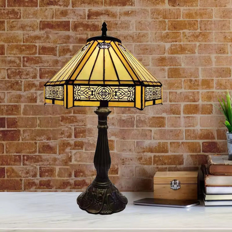 30cm Hexagon Studio rétro Chambre à coucher chaude Maison Lampe décorative artisanale Lampe de table de luxe en verre turc